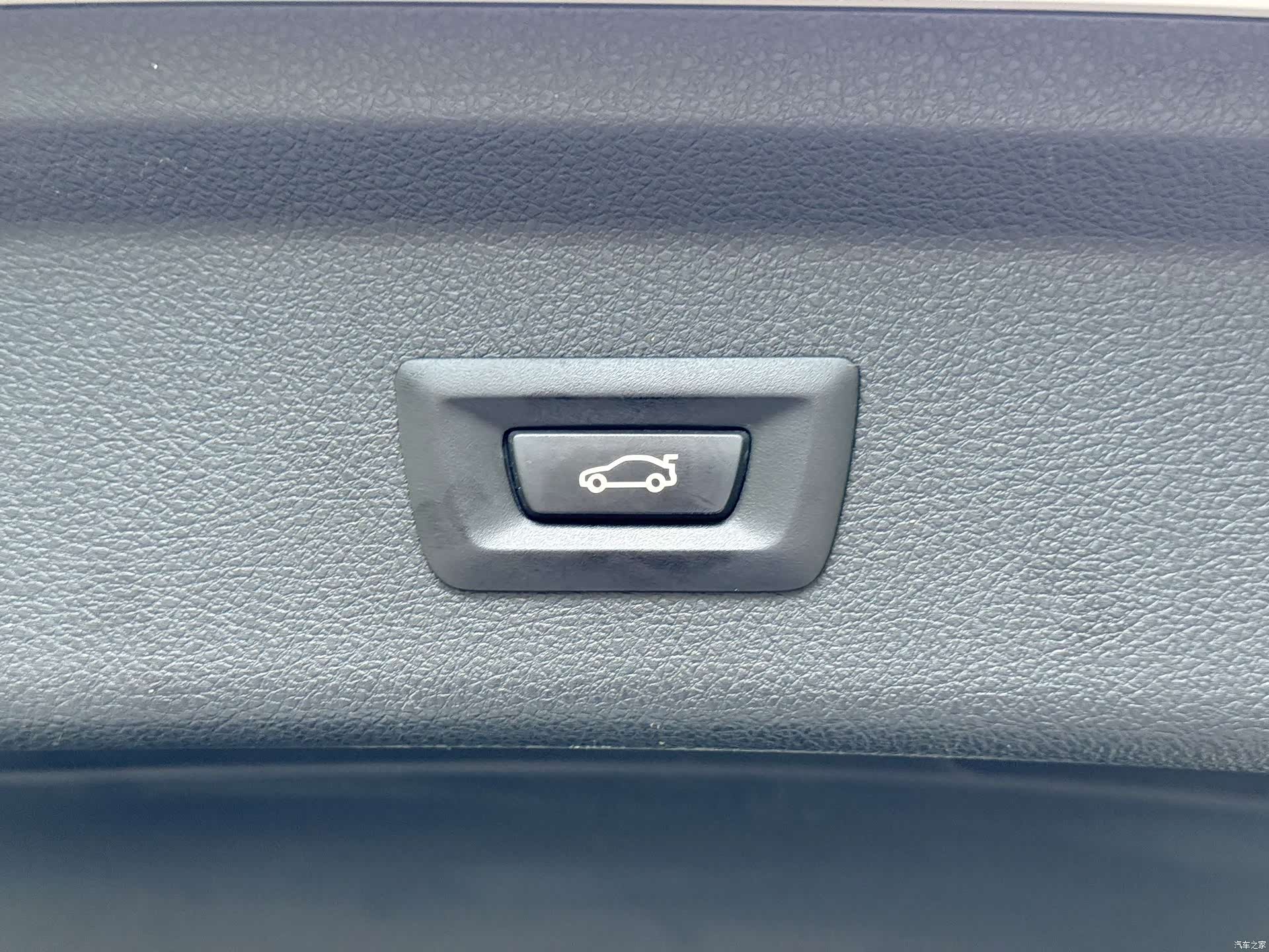 BMW 3 Series, 2018 24