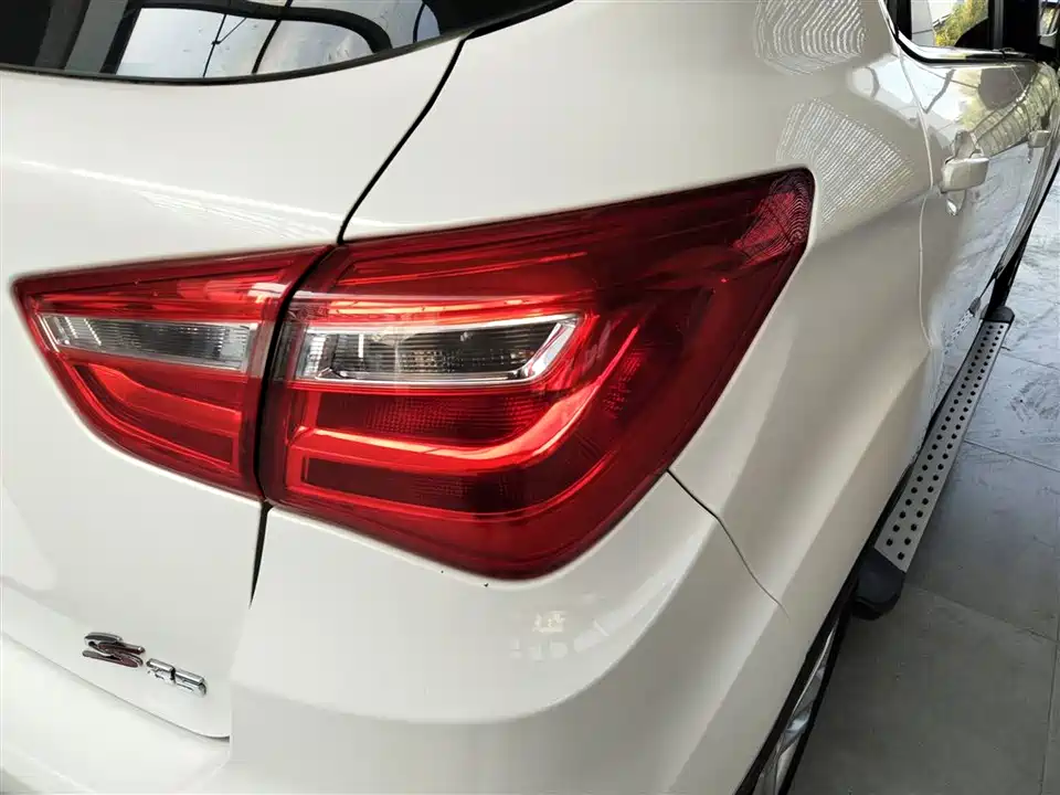 Changan CS35