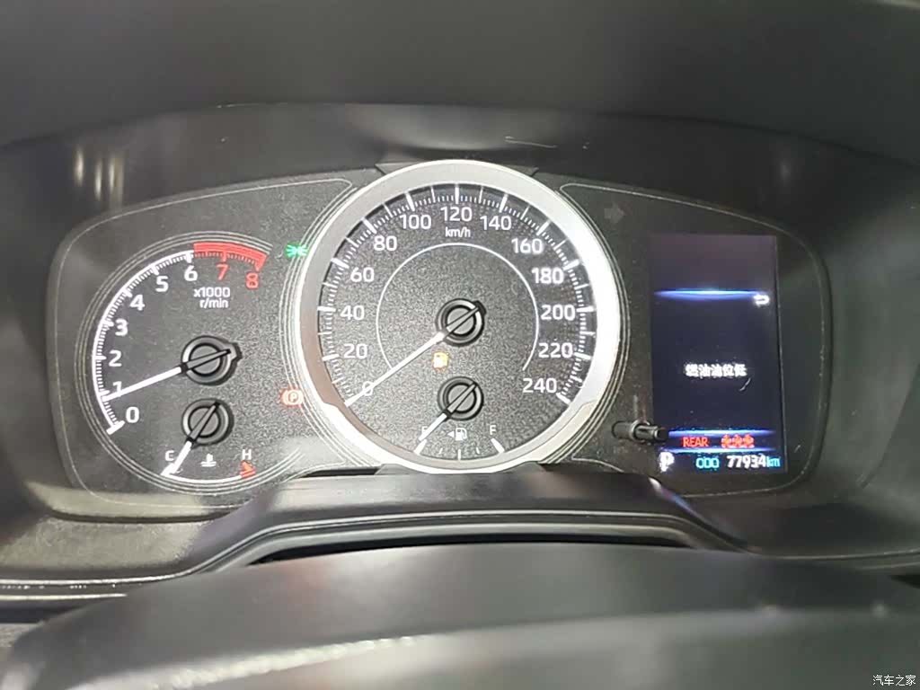 Toyota Corolla, 2022 12