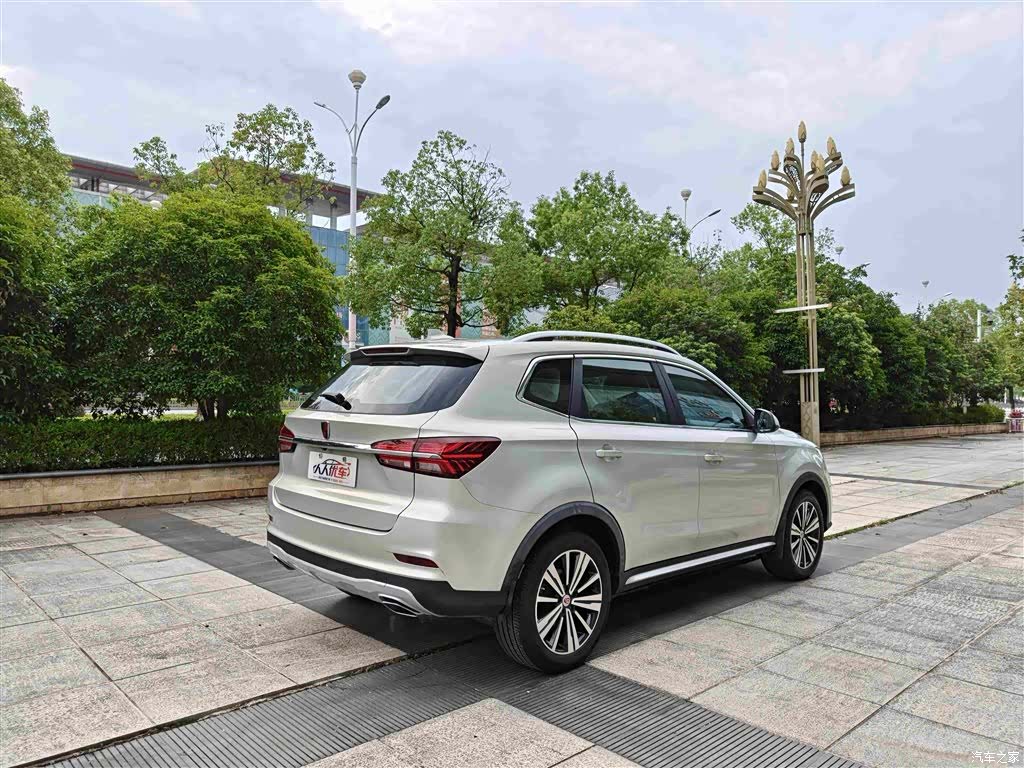 Roewe RX5, 2021 6