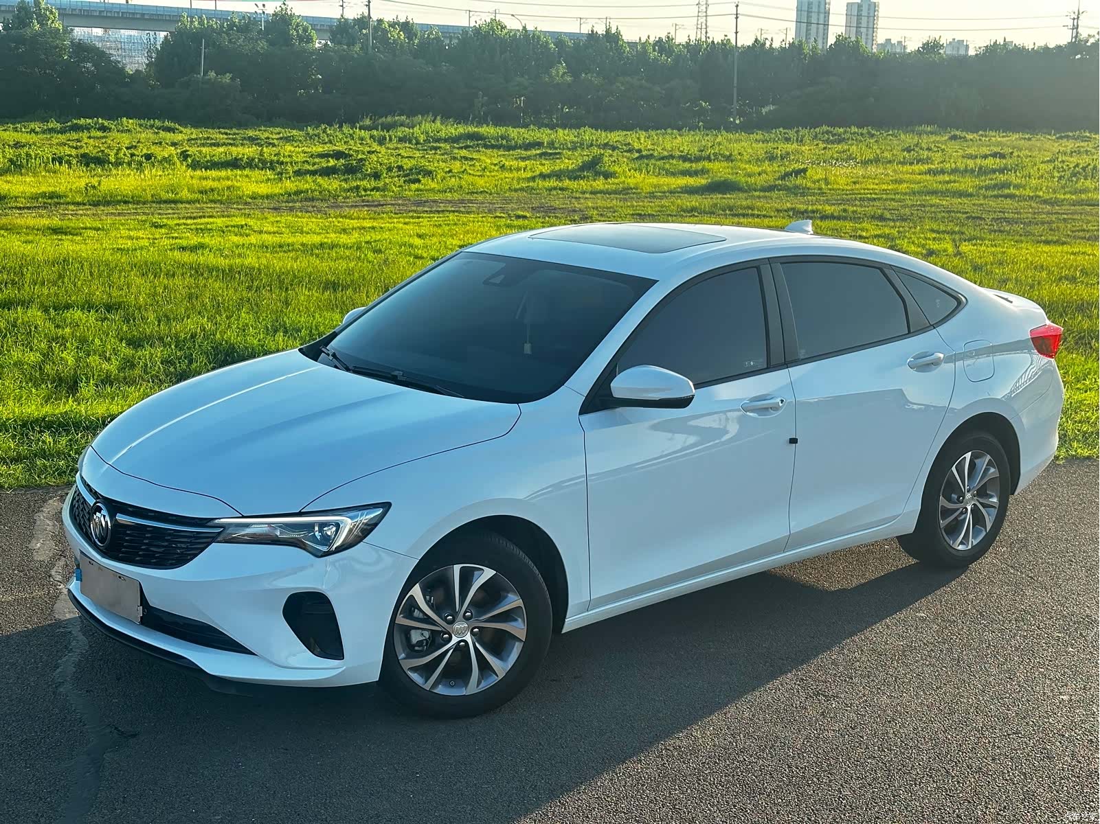 Buick Verano, 2024 1