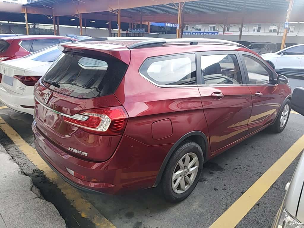 Wuling 310W, 2018 7