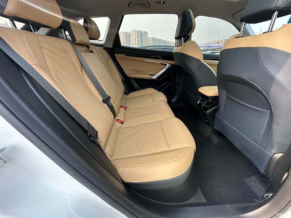 Geely Boyue, 2024 17
