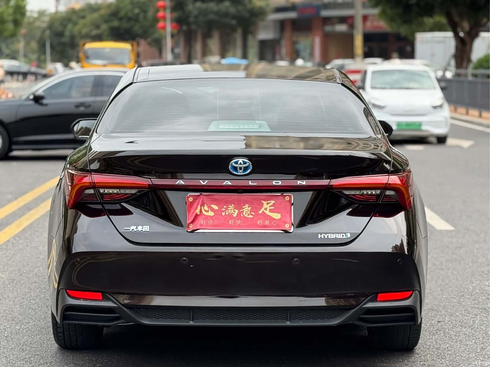 Toyota Avalon, 2020 все фото