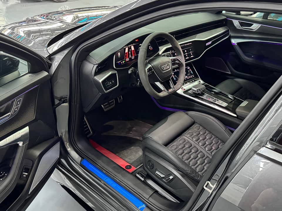 Audi RS 6 Audi RS 6
