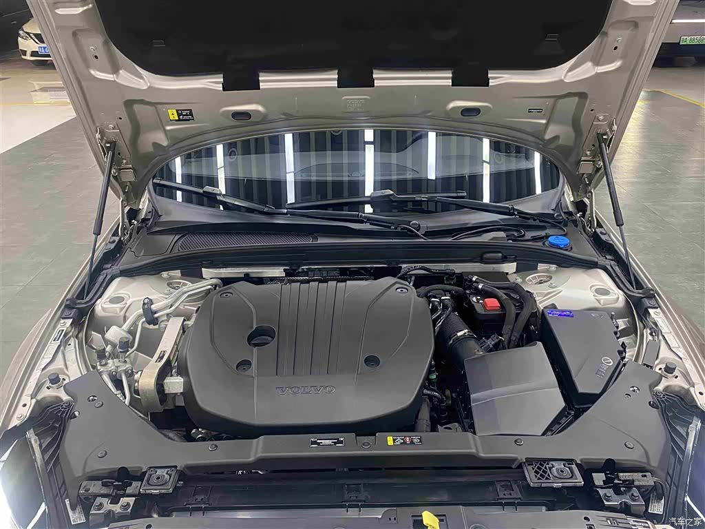 Volvo S60, 2025 17