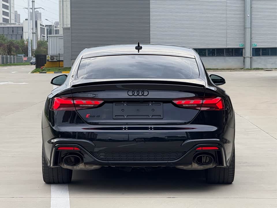 Audi RS 5