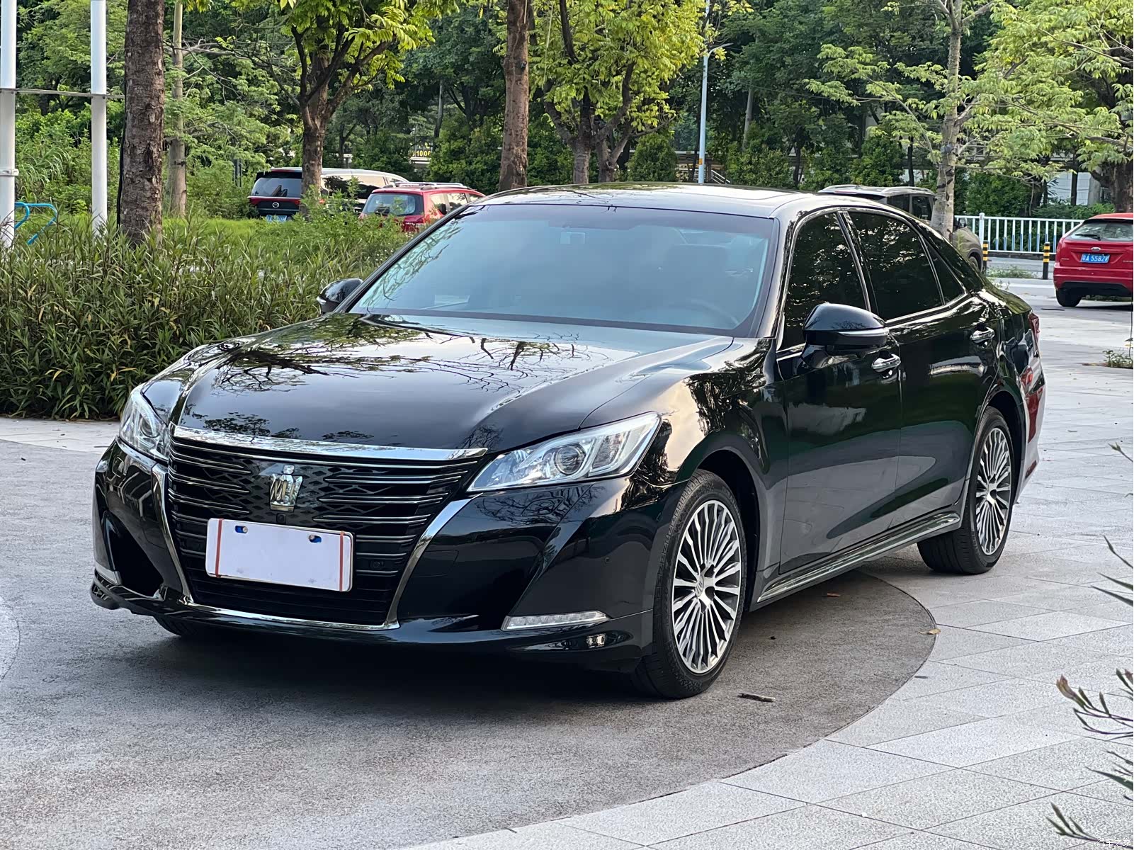 Toyota Crown, 2018 1
