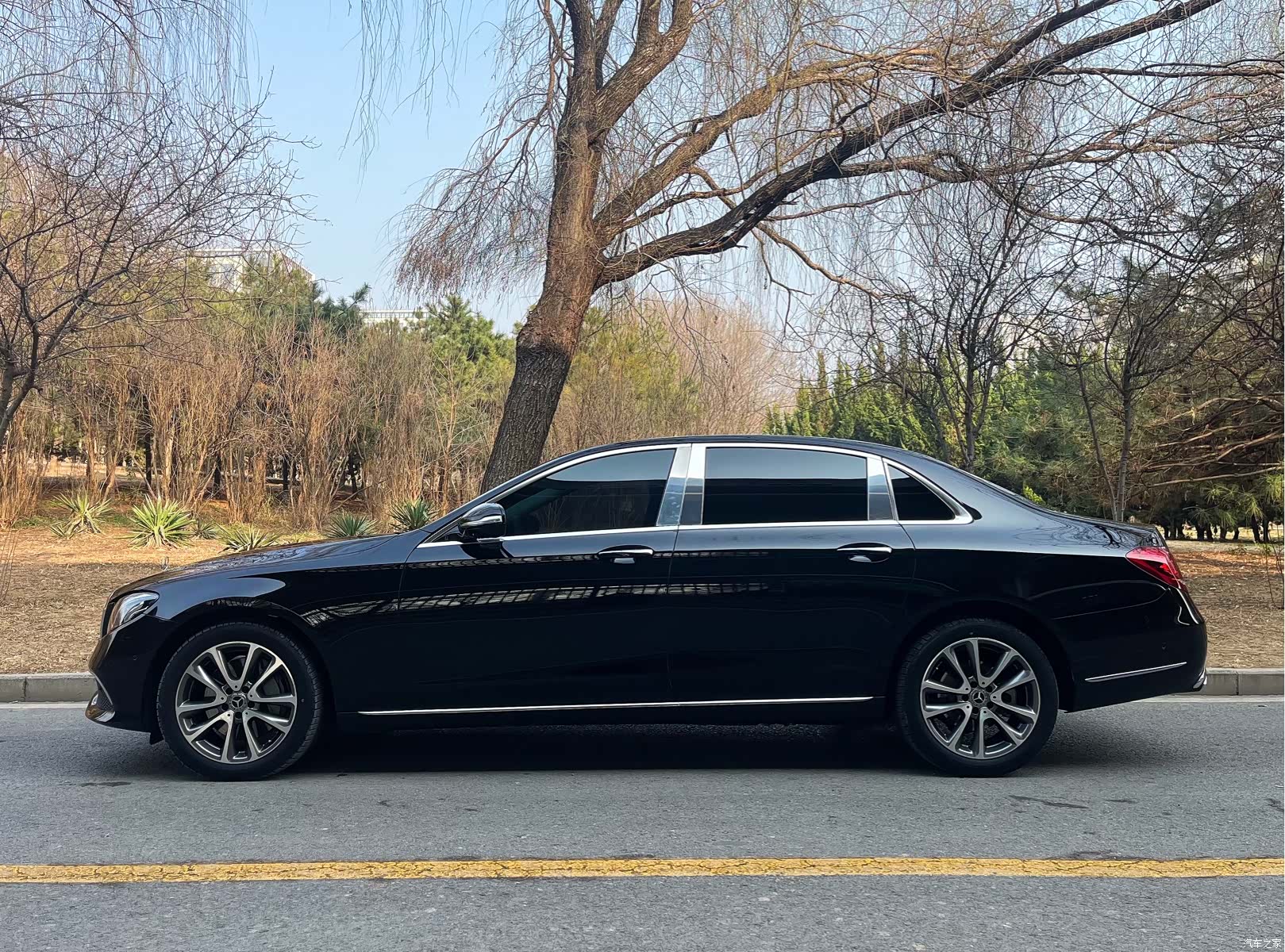 Mercedes-Benz E-Class, 2018 3