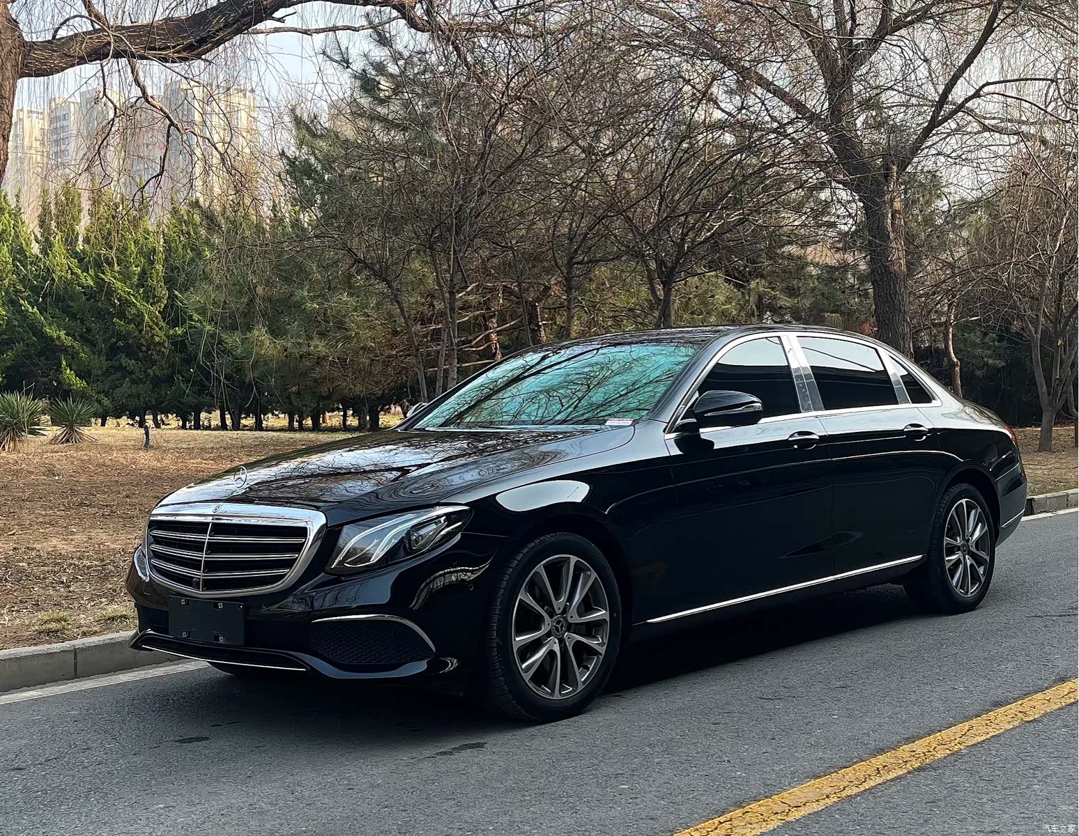 Mercedes-Benz E-Class, 2018 1