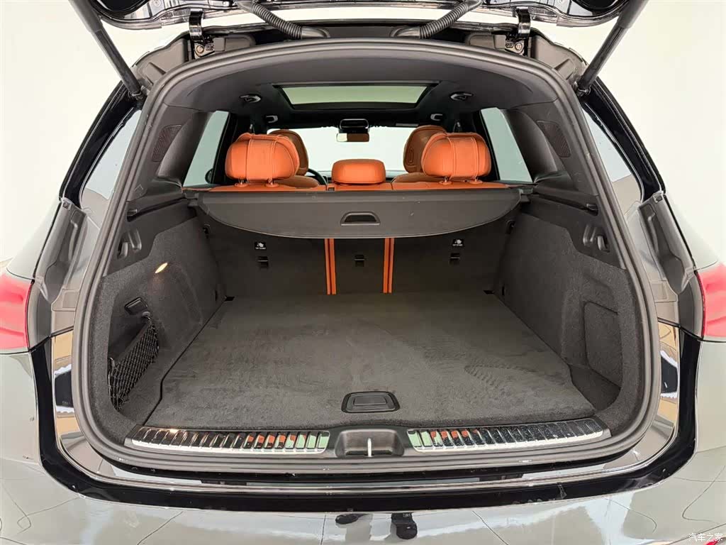 Mercedes-Benz GLC, 2024 14