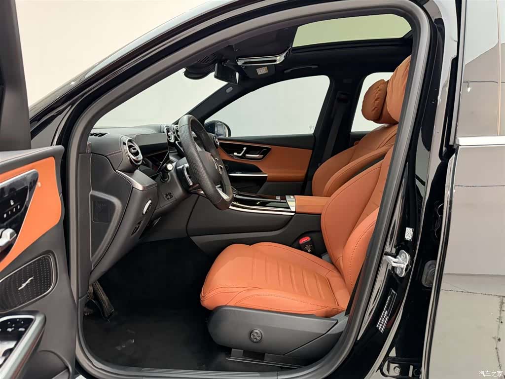Mercedes-Benz GLC, 2024 15