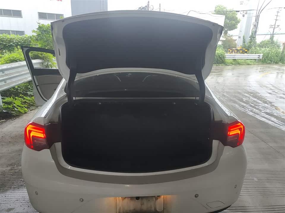 Jiangsu Yangzhou Car Jiangsu Yangzhou Car
