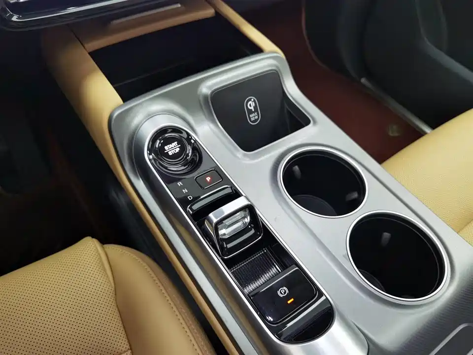 Trumpchi Trumpchi E8