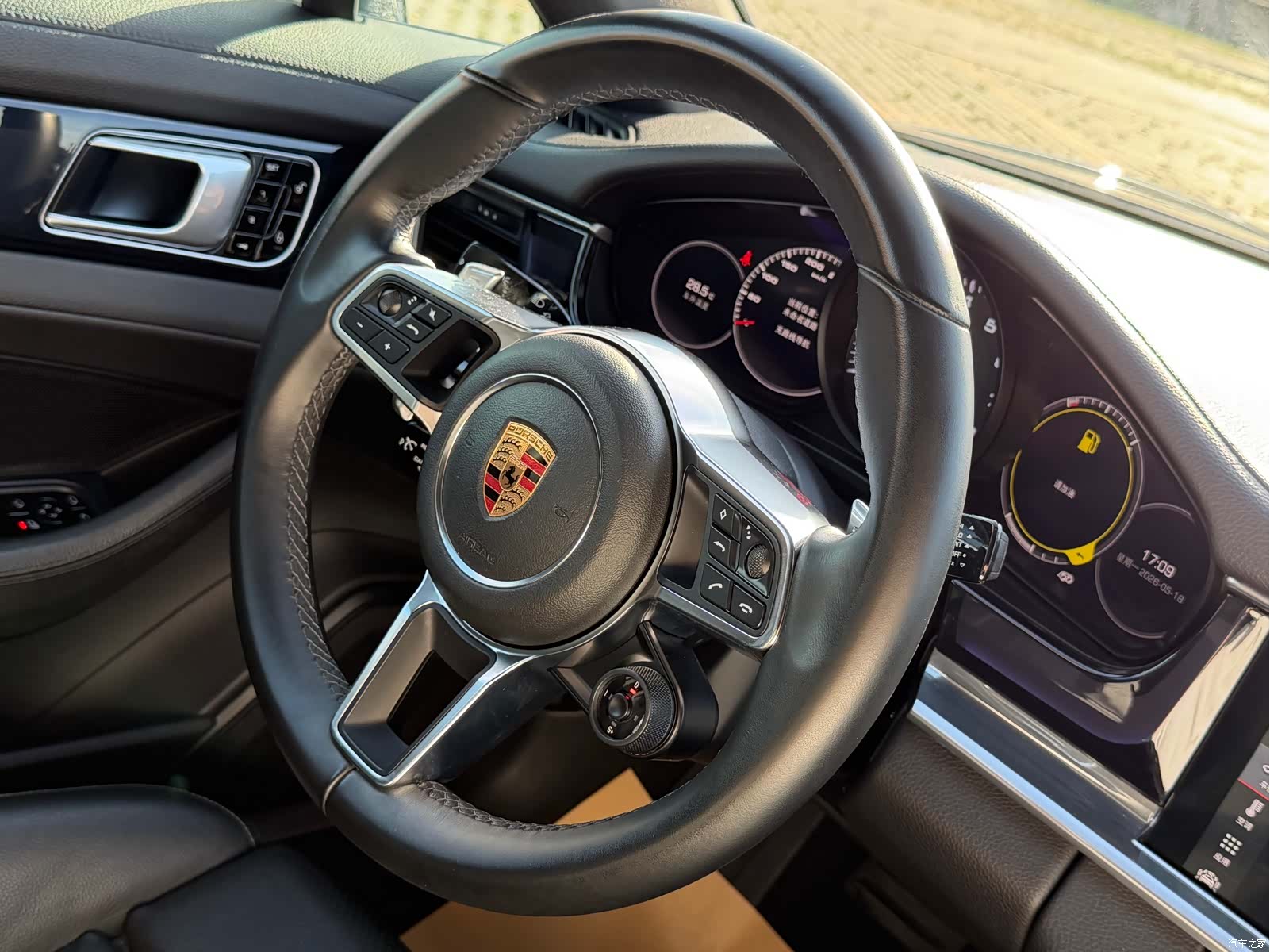 Porsche Panamera, 2019 16