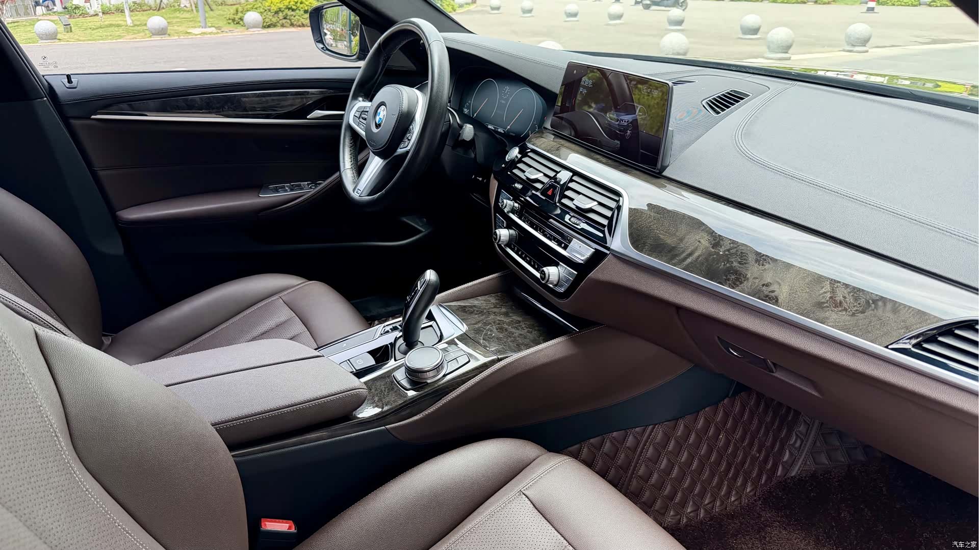 BMW 5 Series, 2019 12