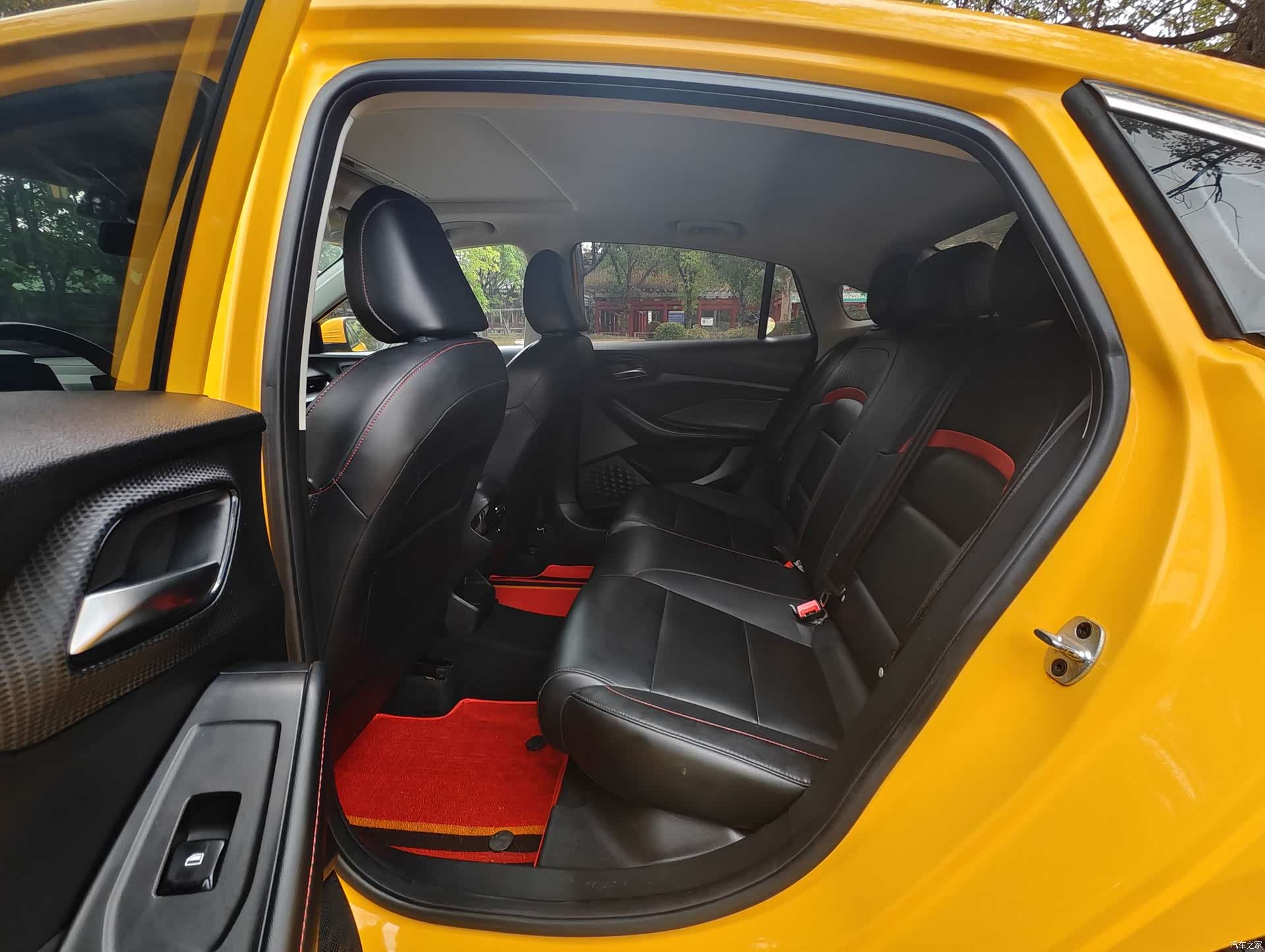 MG MG5, 2021 8