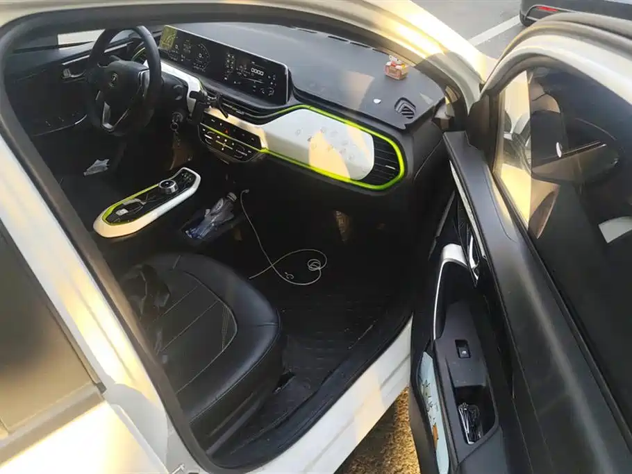 Changan Benben E-Star