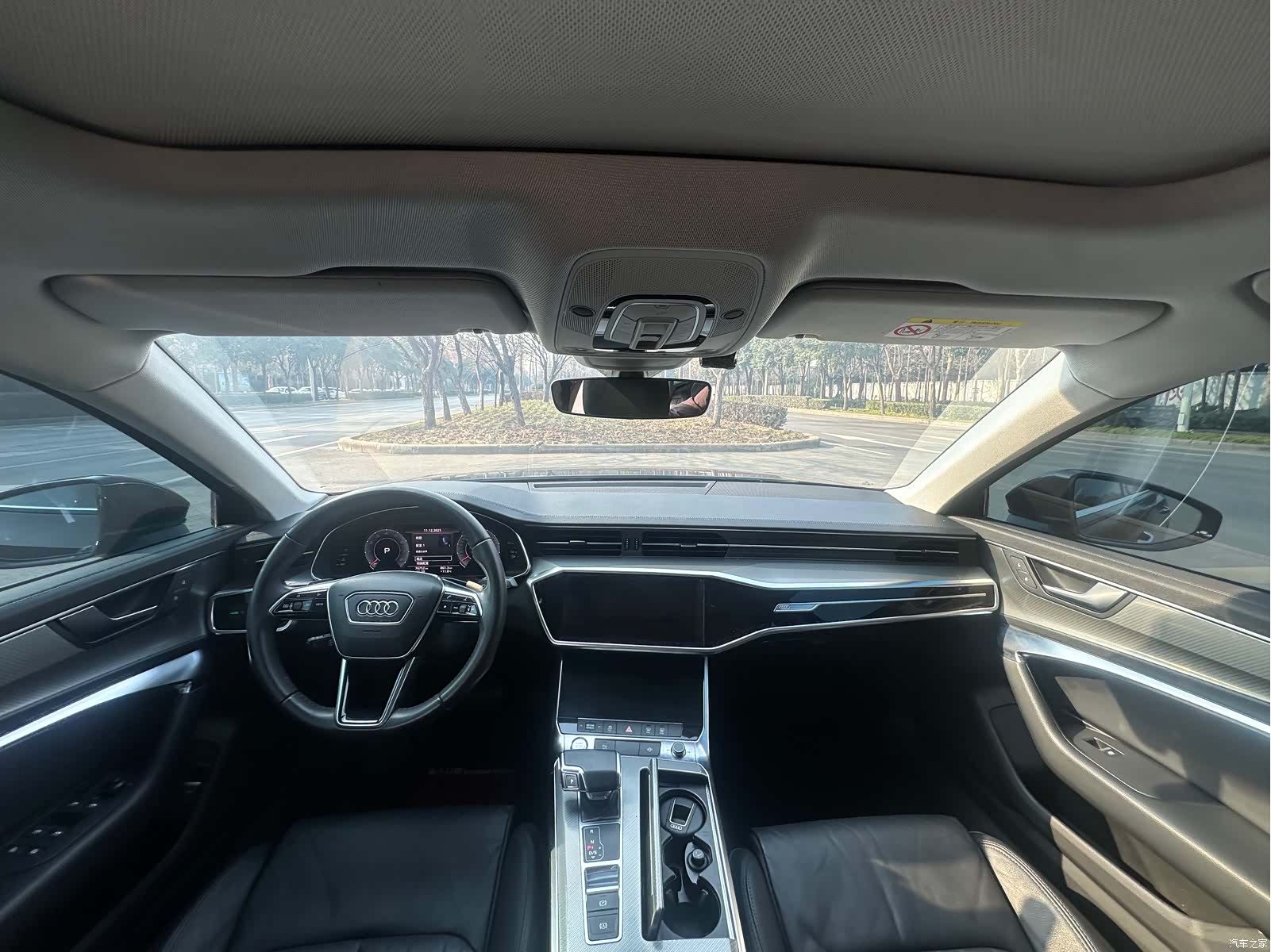 Audi A6L, 2020 все фото