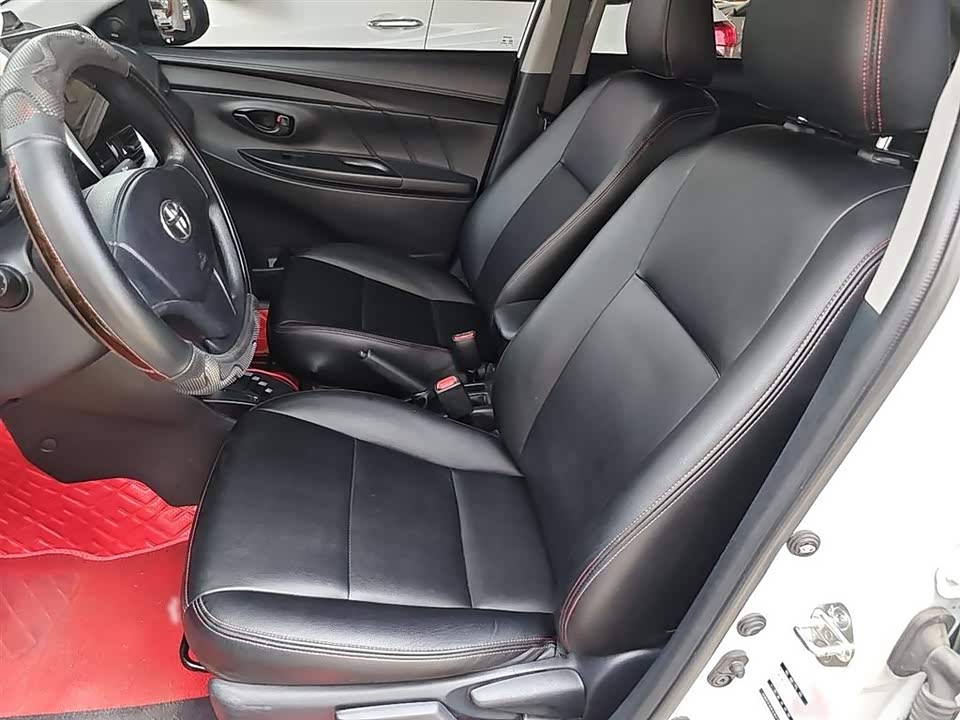 Toyota YARiS L to enjoy Toyota YARiS L to enjoy