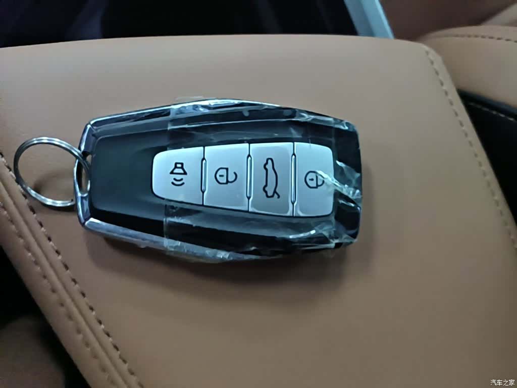 Geely Emgrand, 2024 17