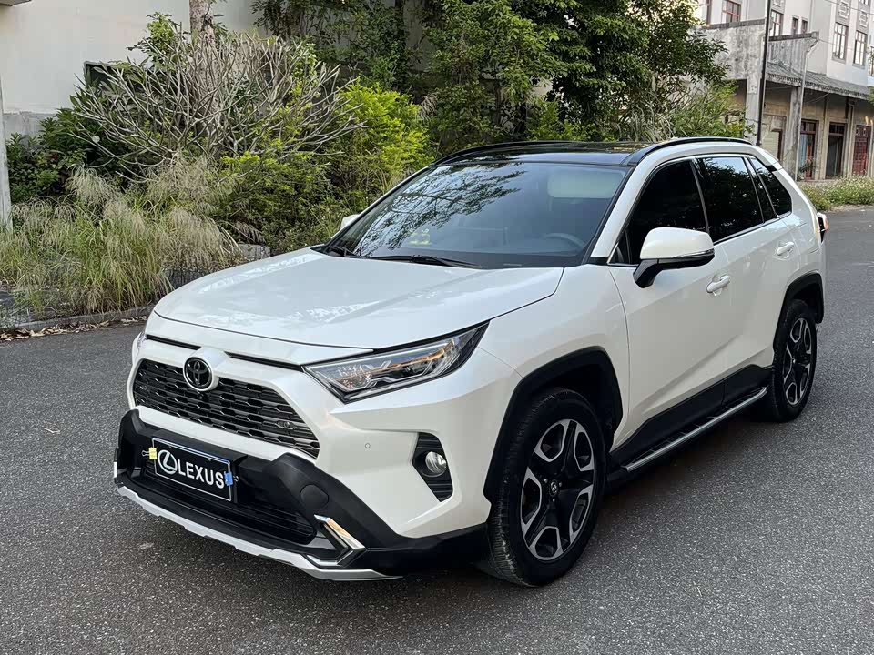 Toyota RAV4 Rongfang