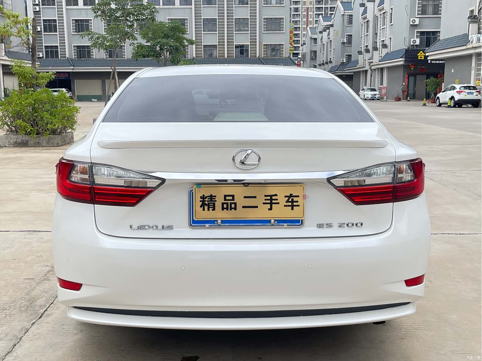 Lexus ES, 2016 все фото