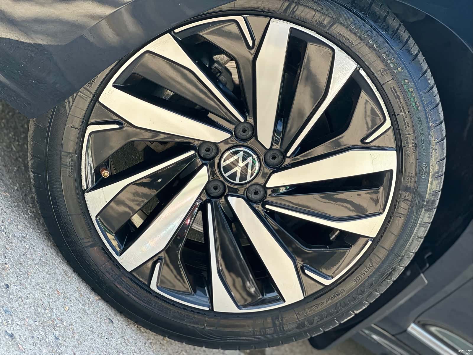 Volkswagen Passat, 2022 18