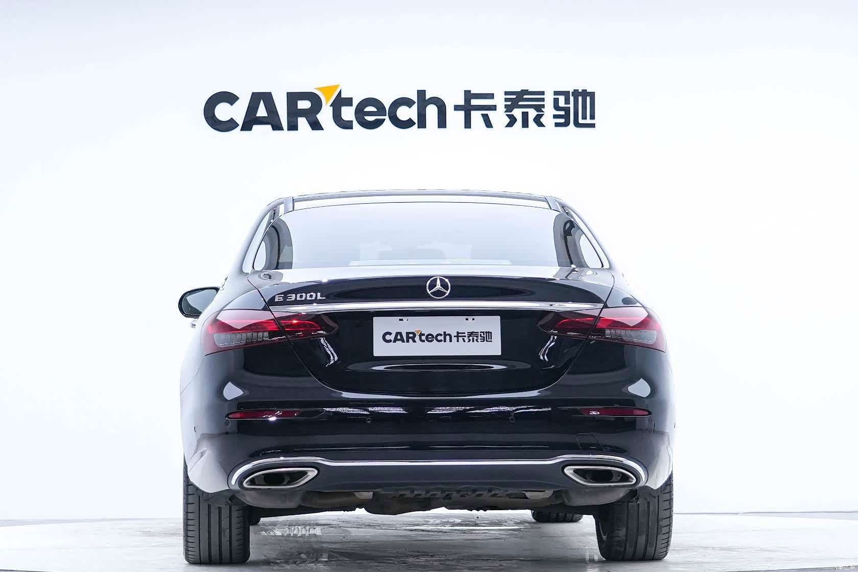 Mercedes-Benz E-Class, 2025 4