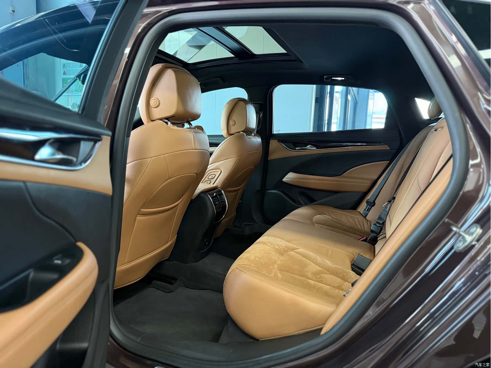 Buick LaCrosse, 2016 16