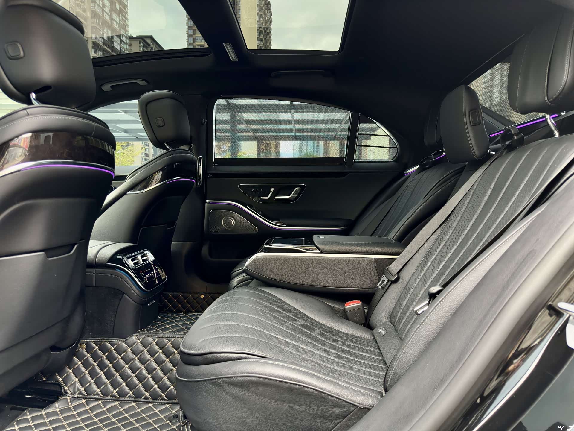 Mercedes-Benz S-Class, 2022 13