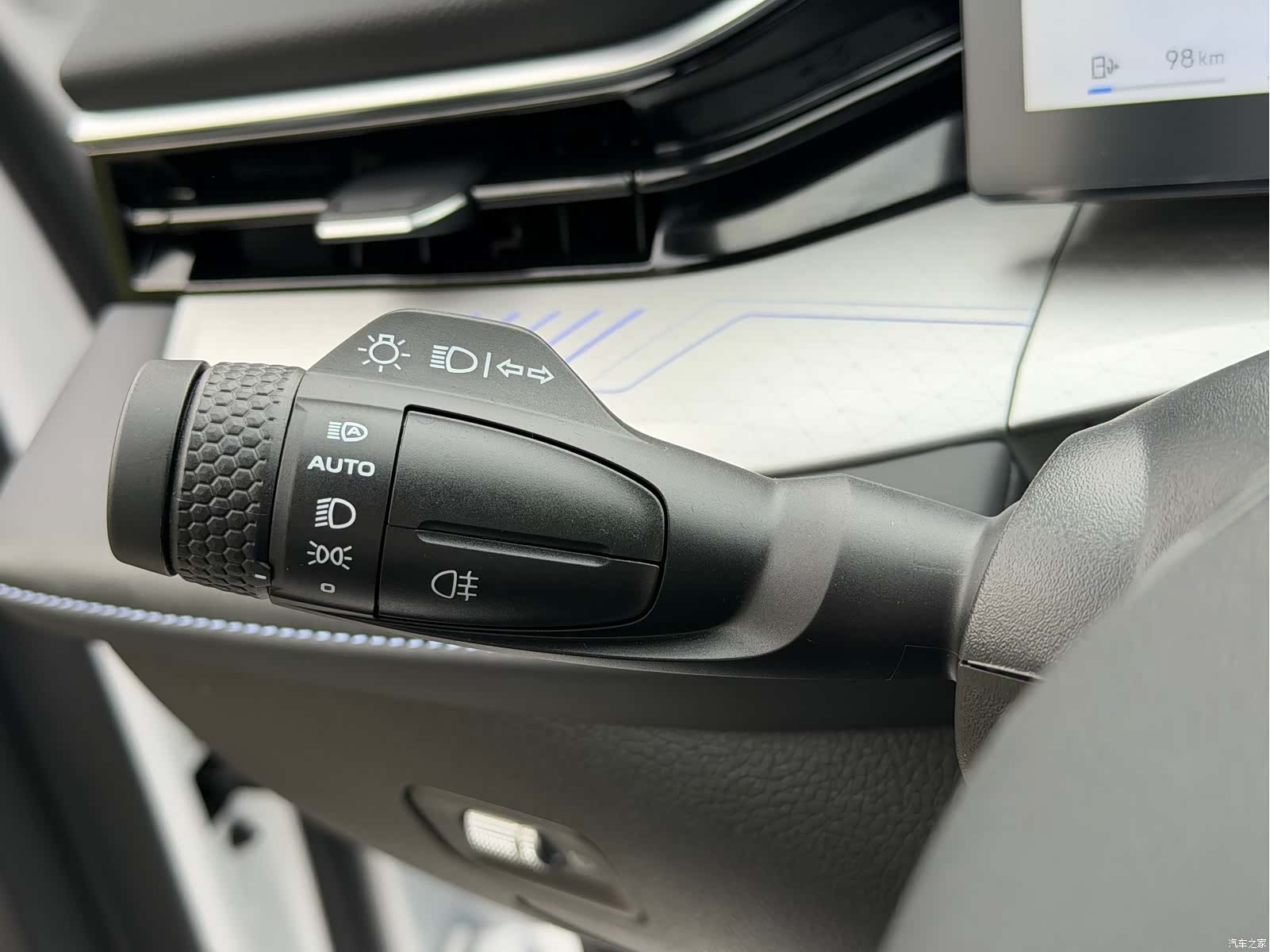 Geely Preface, 2025 9