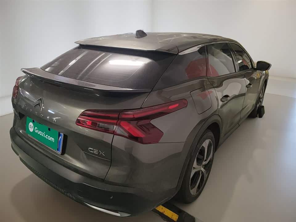 Citroen Versailles C5 X