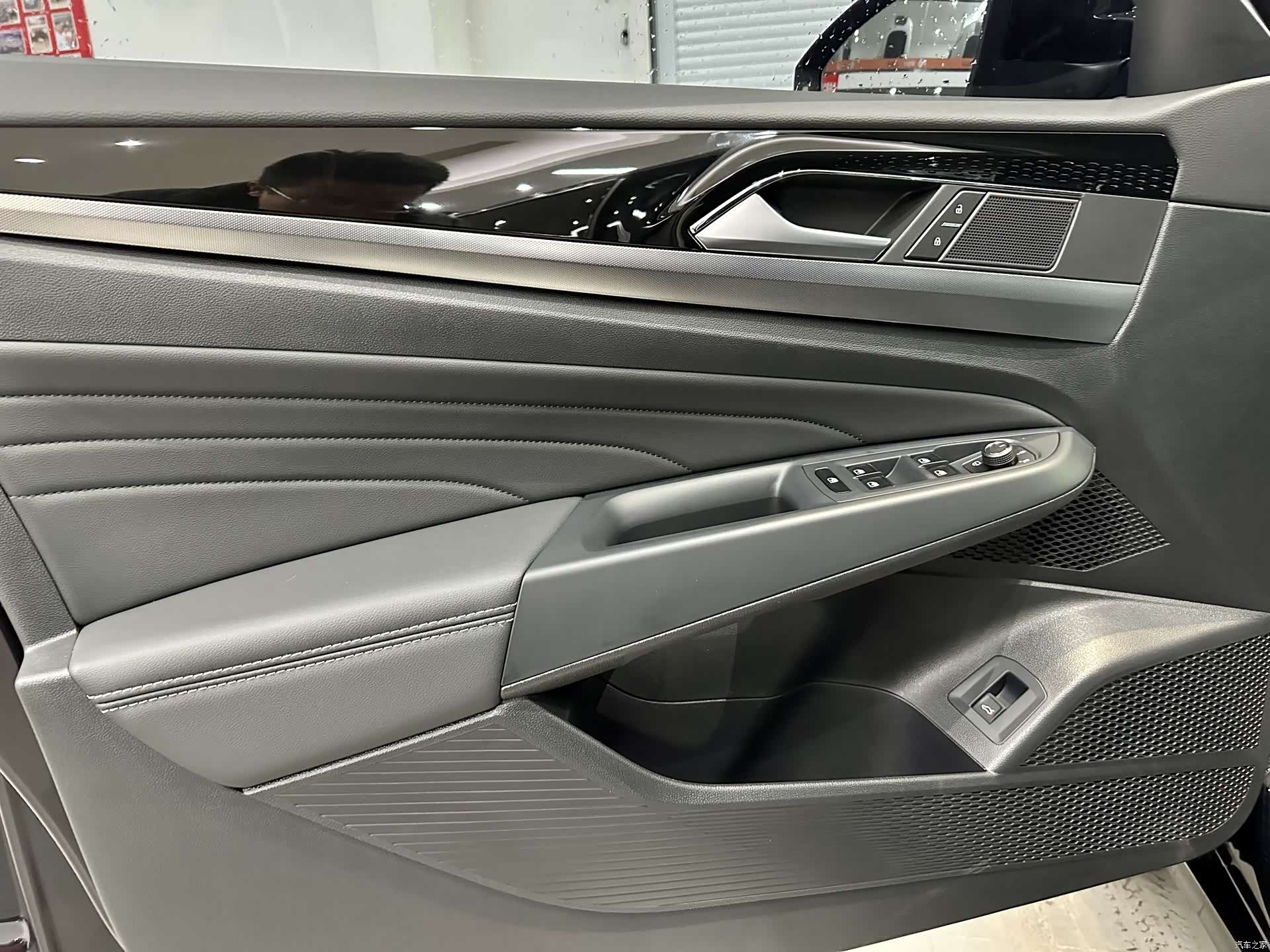 Volkswagen Passat, 2023 6