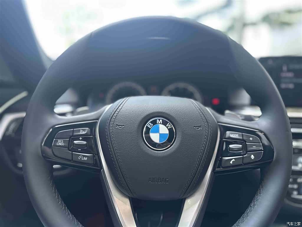 BMW 5 Series, 2017 22