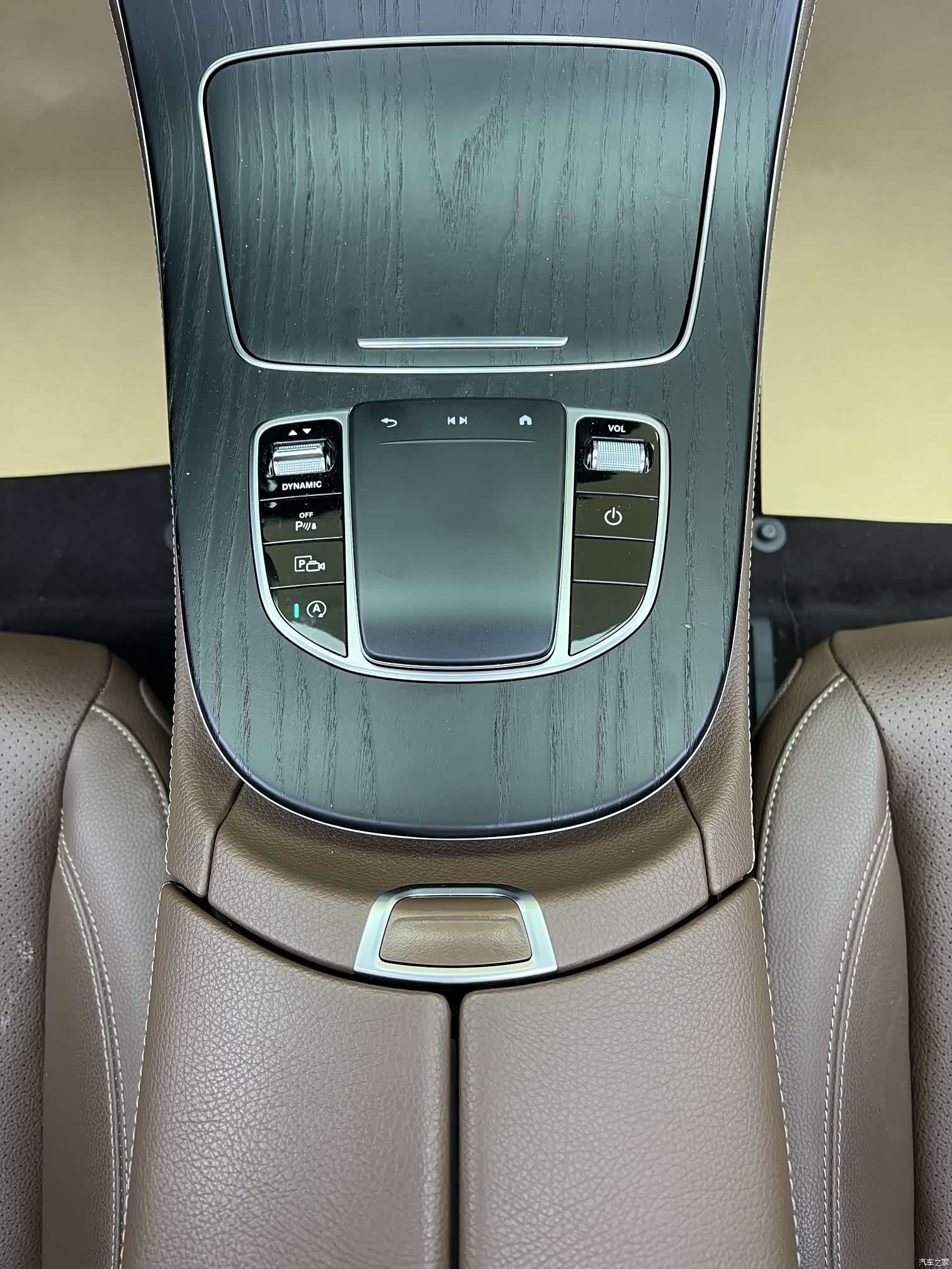 Mercedes-Benz E-Class, 2022 23