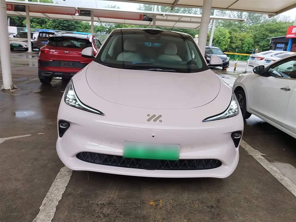 IM Motors Zhiji LS6 IM Motors Zhiji LS6