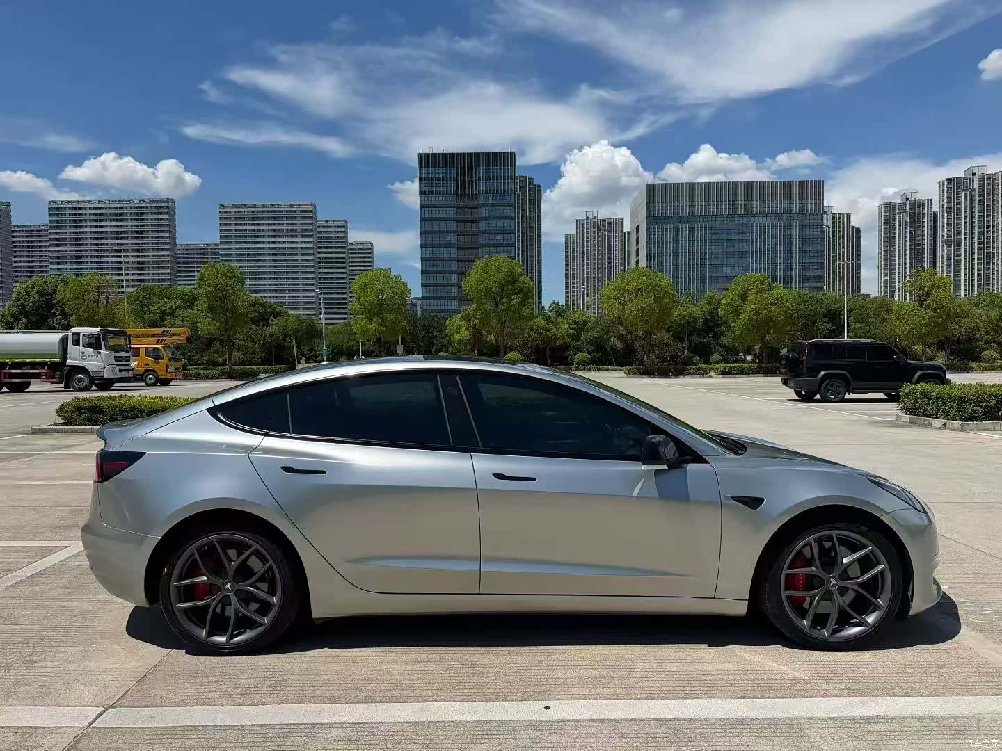 Tesla Model 3, 2021 7