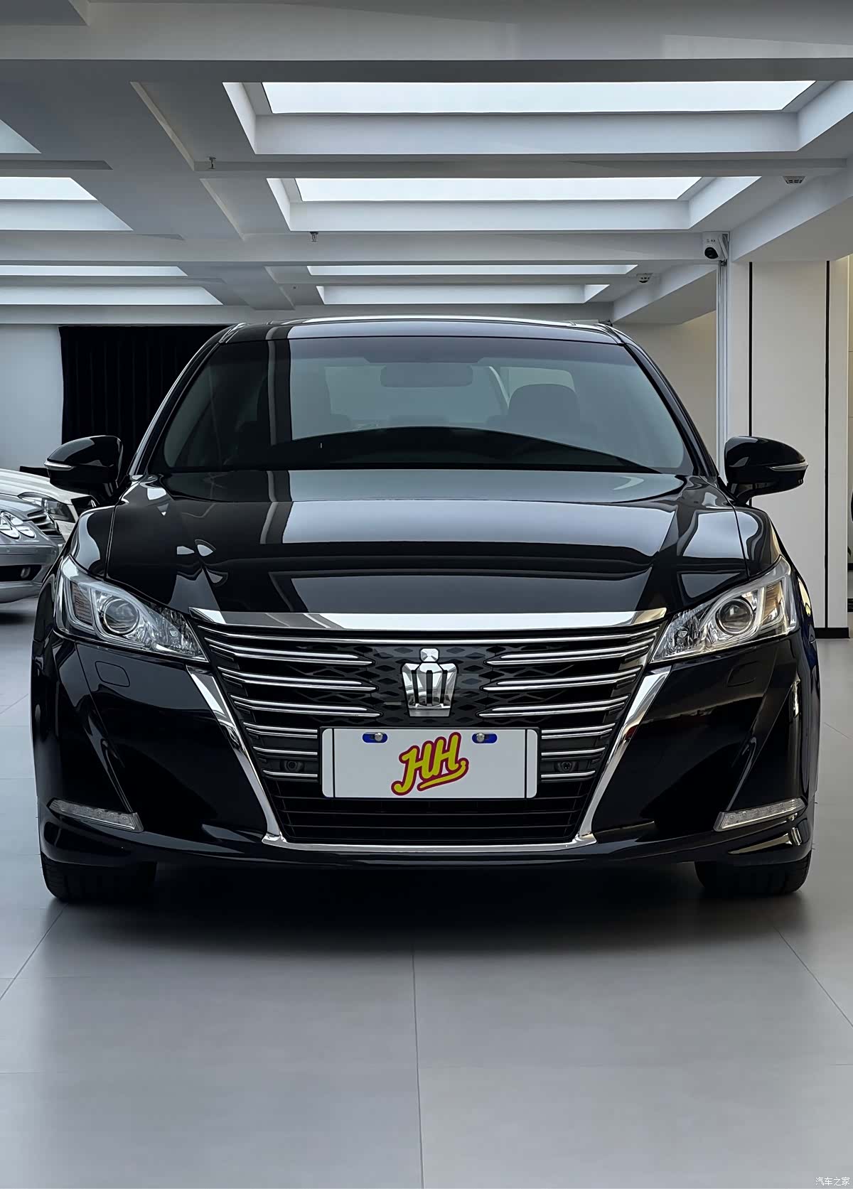 Toyota Crown, 2016 2