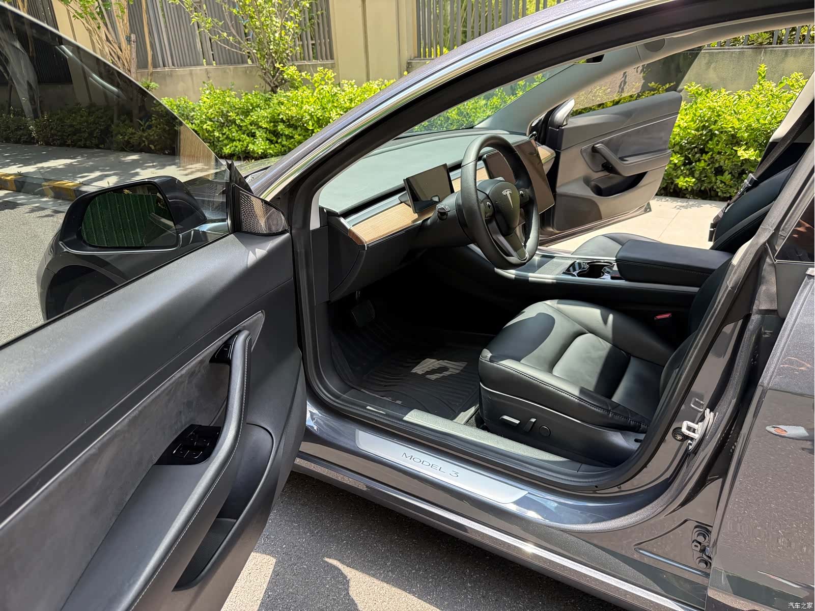 Tesla Model 3, 2020 11