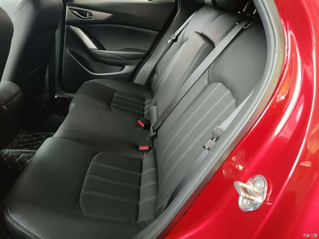 Mazda CX-4, 2019 17