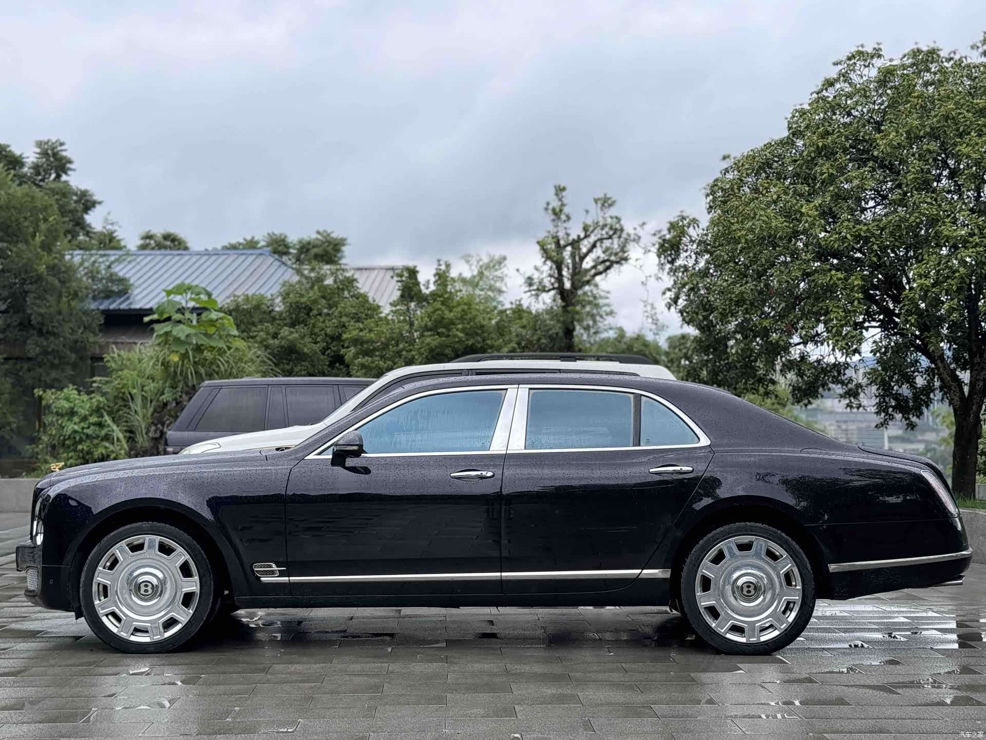 Bentley Mulsanne, 2015 16