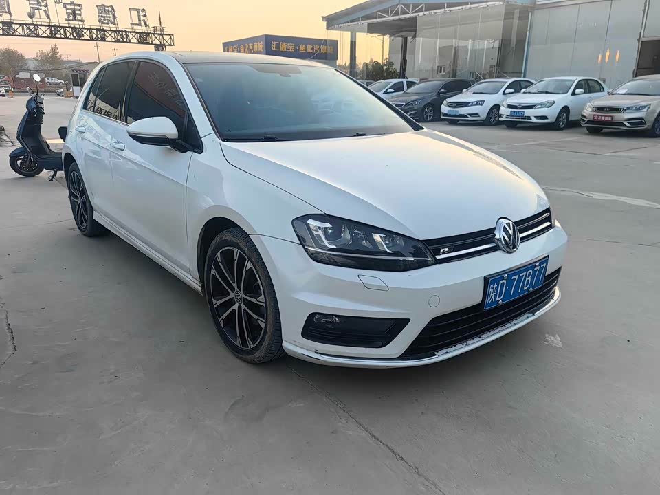 Volkswagen golf