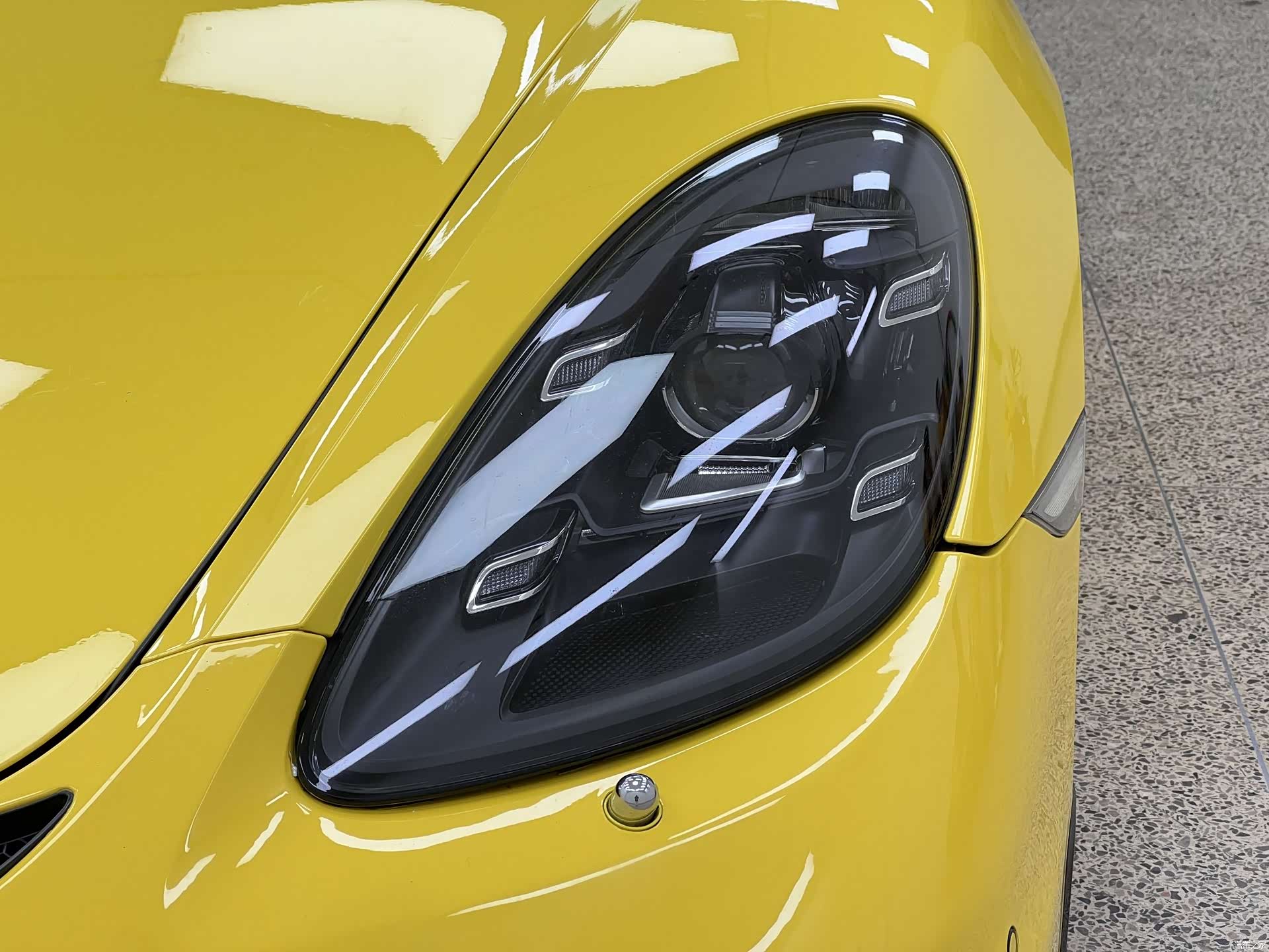Porsche Cayman, 2017 8