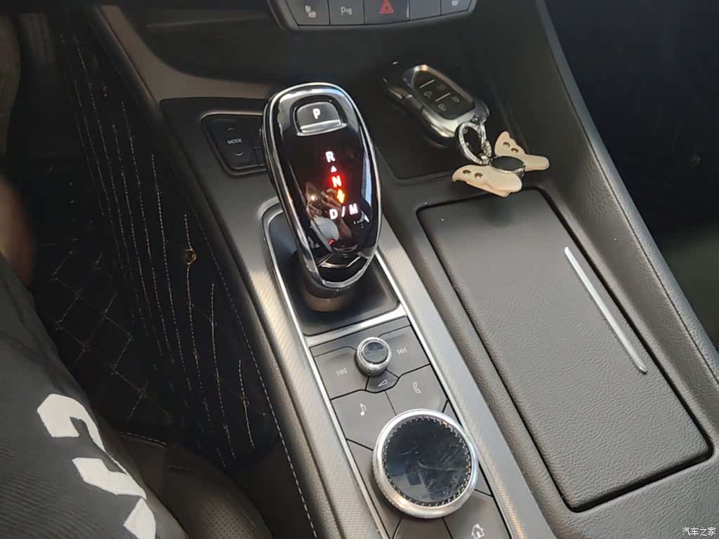 Cadillac CT5, 2021 10
