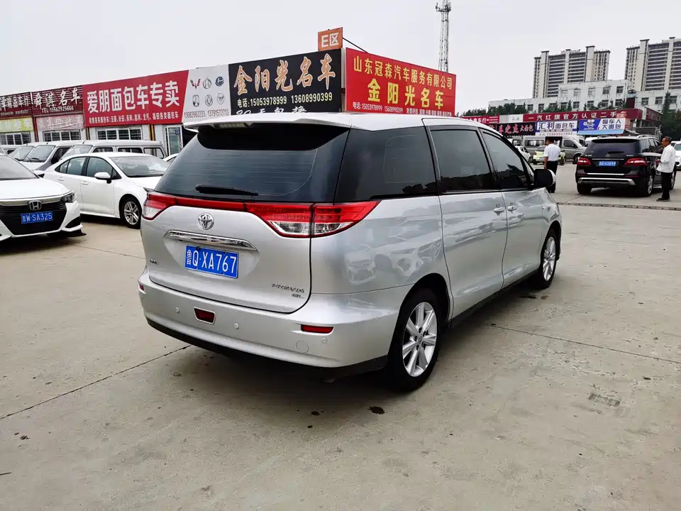Toyota Previa