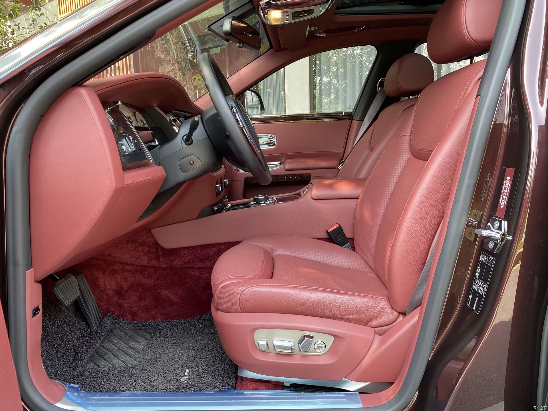 Rolls-Royce Ghost, 2017 6