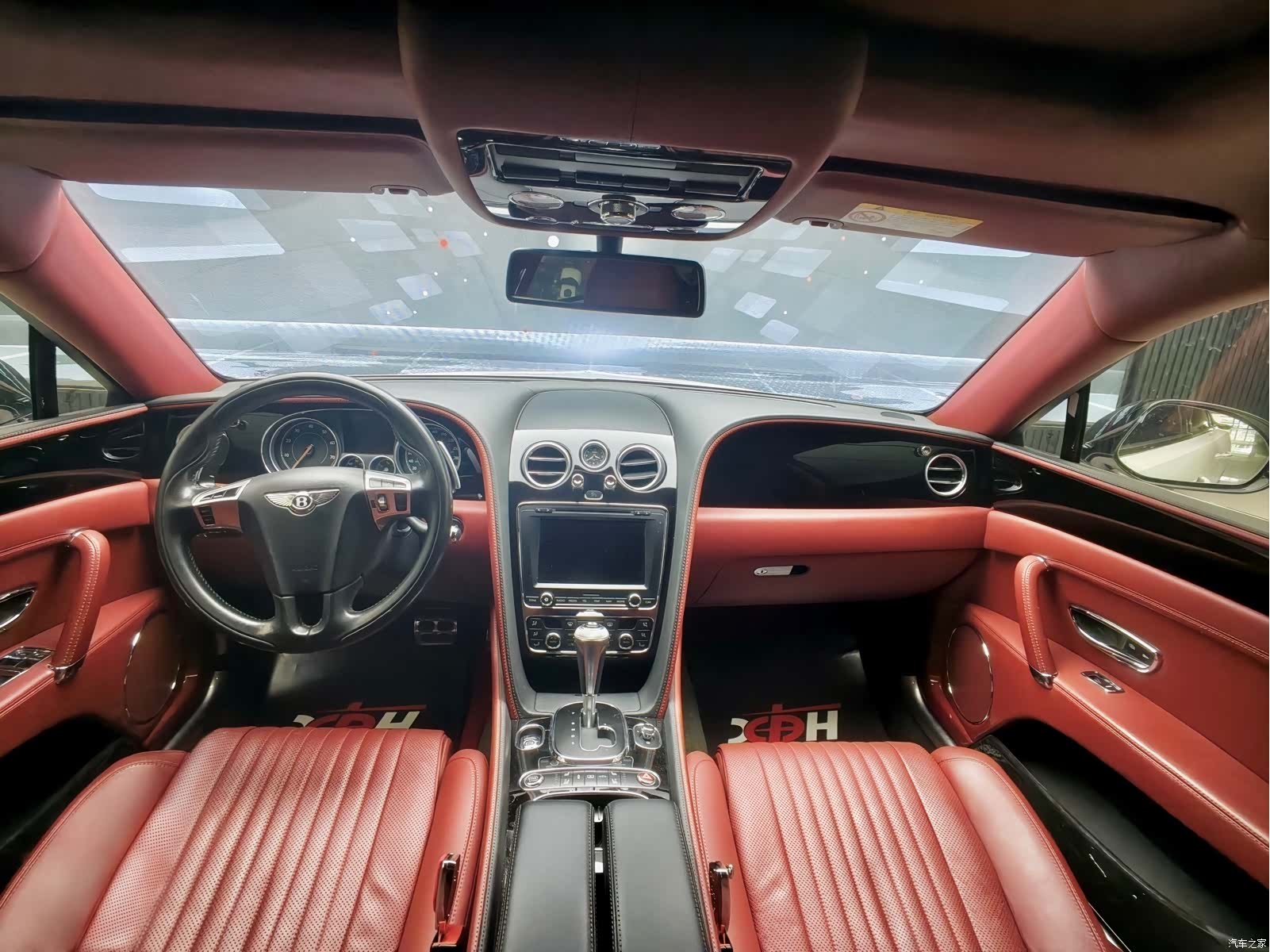 Bentley Flying Spur, 2018 17