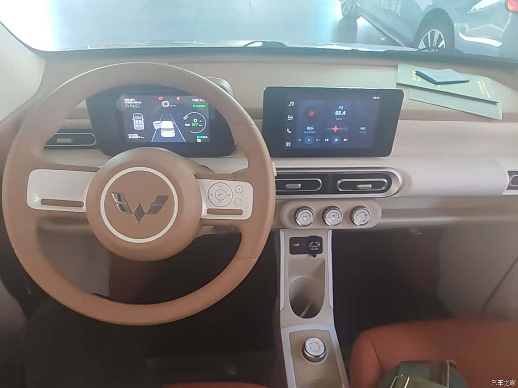 Wuling MINIEV, 2024 6