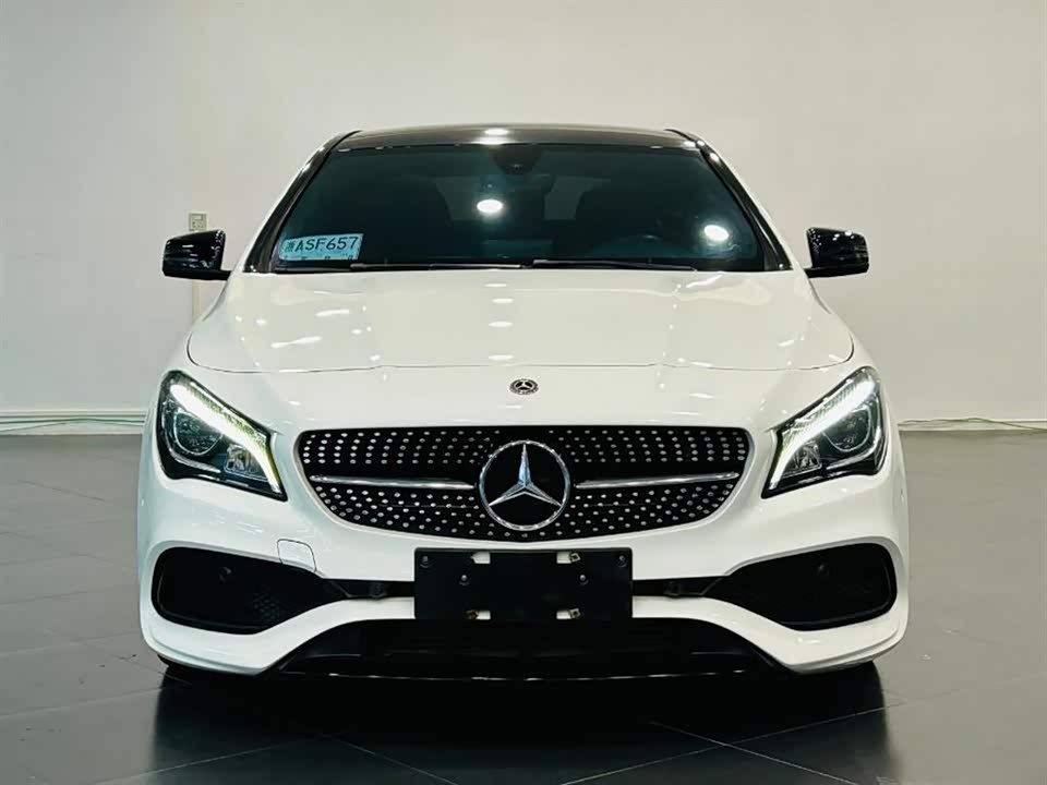 Mercedes-Benz CLA